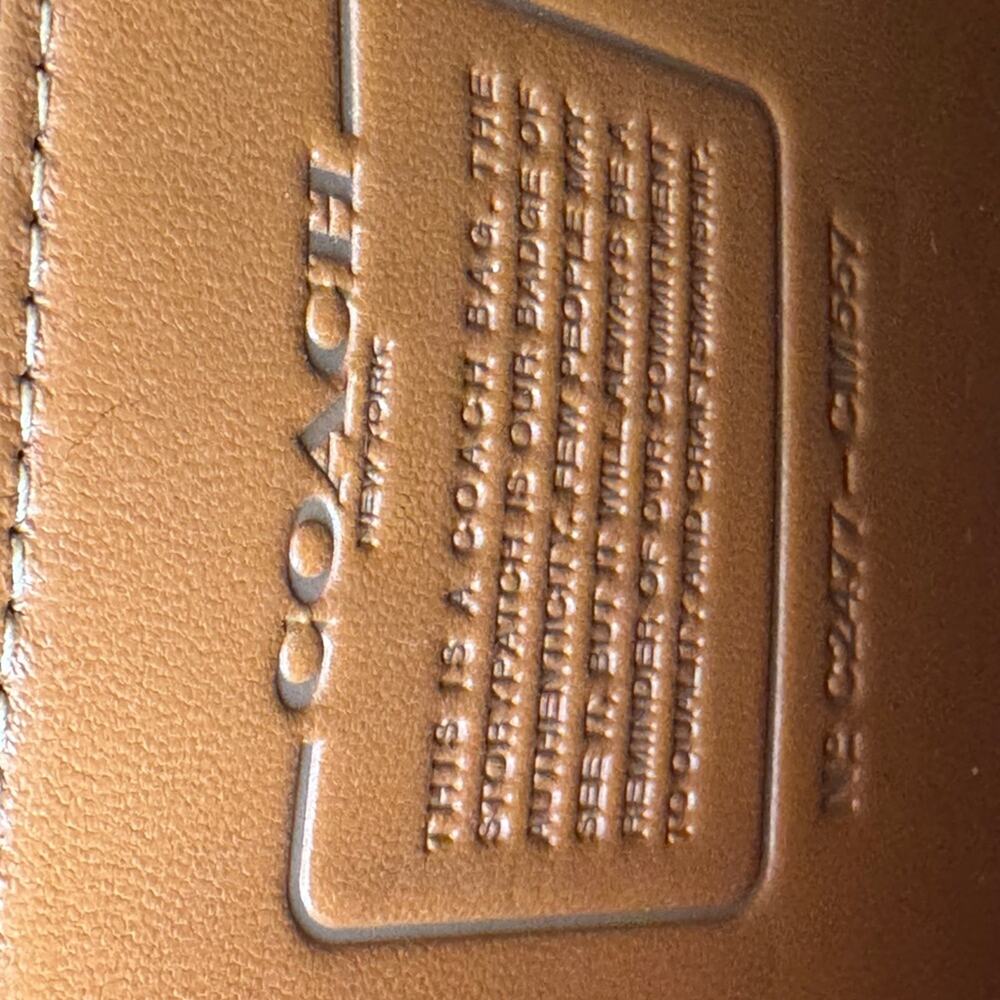 Coach Idol Shoulder Bag In Maple Oversea Exclusive CM157 - Picture 10 of 15